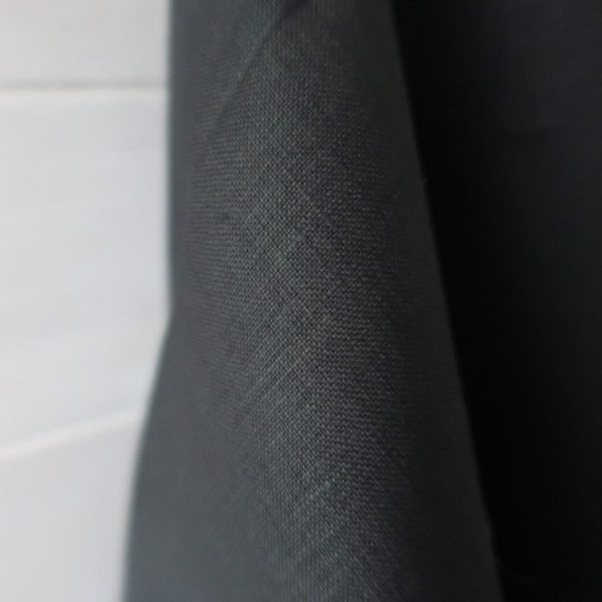 Quintessential Irish Linen 150 - Black - Image 3