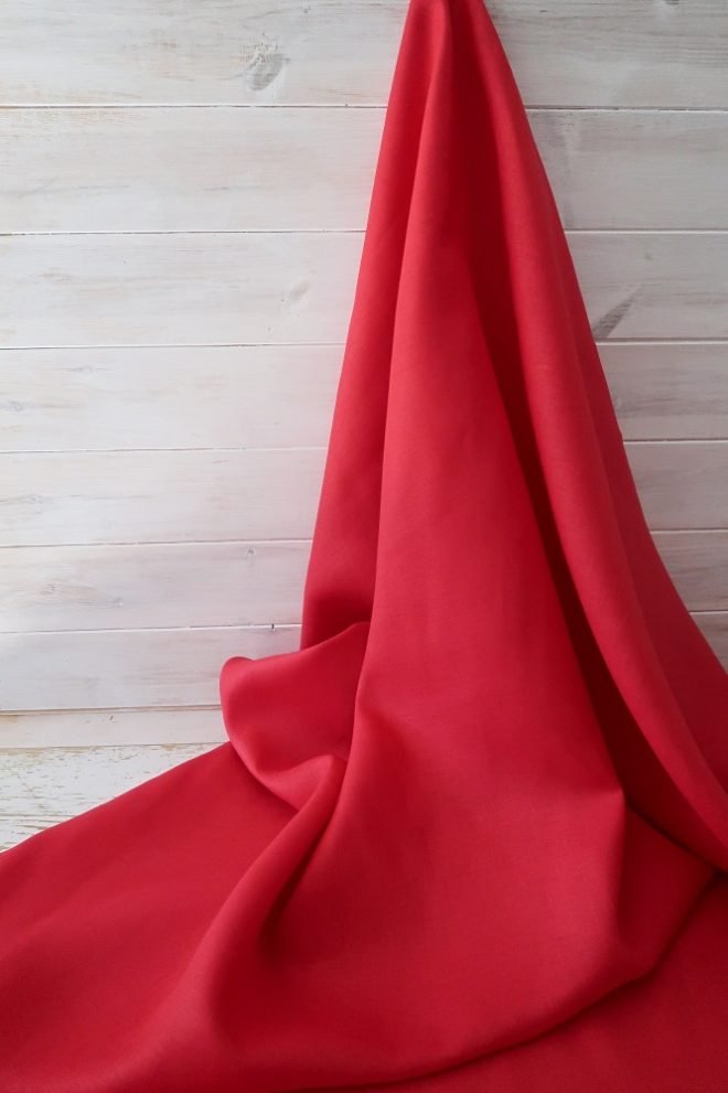 Quintessential Irish Linen 150 - Perfect Red - Image 3