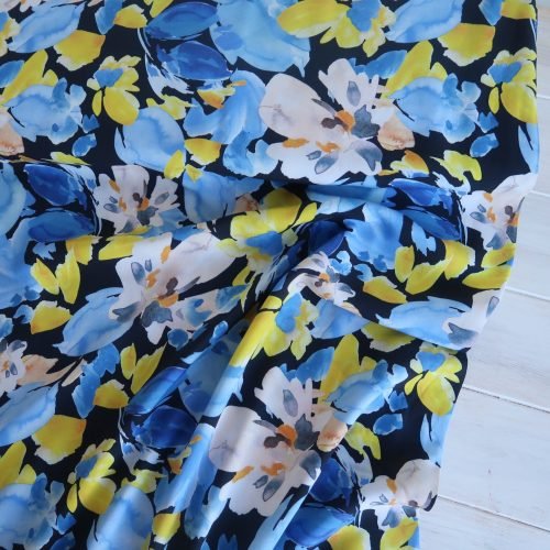 Remnant 2.3m | Blooms In The Sunshine - Viscose