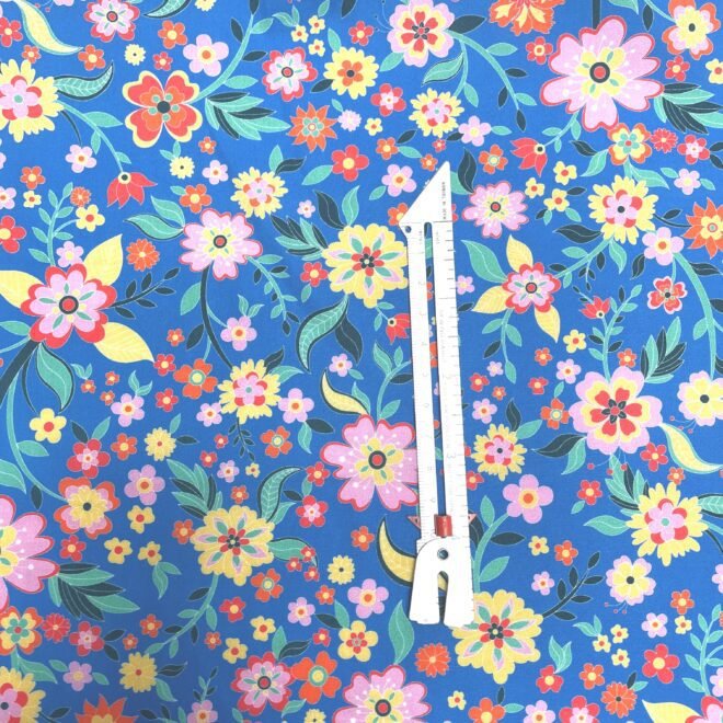 August - Cotton Lawn - Image 3