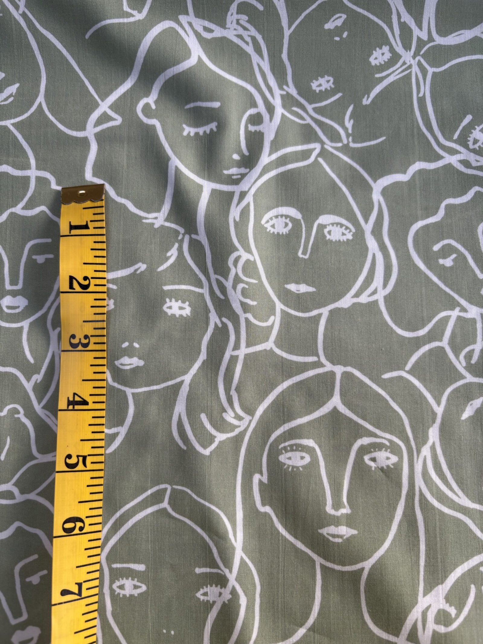 Crowded Faces - Sage - Cotton Lawn - Image 4